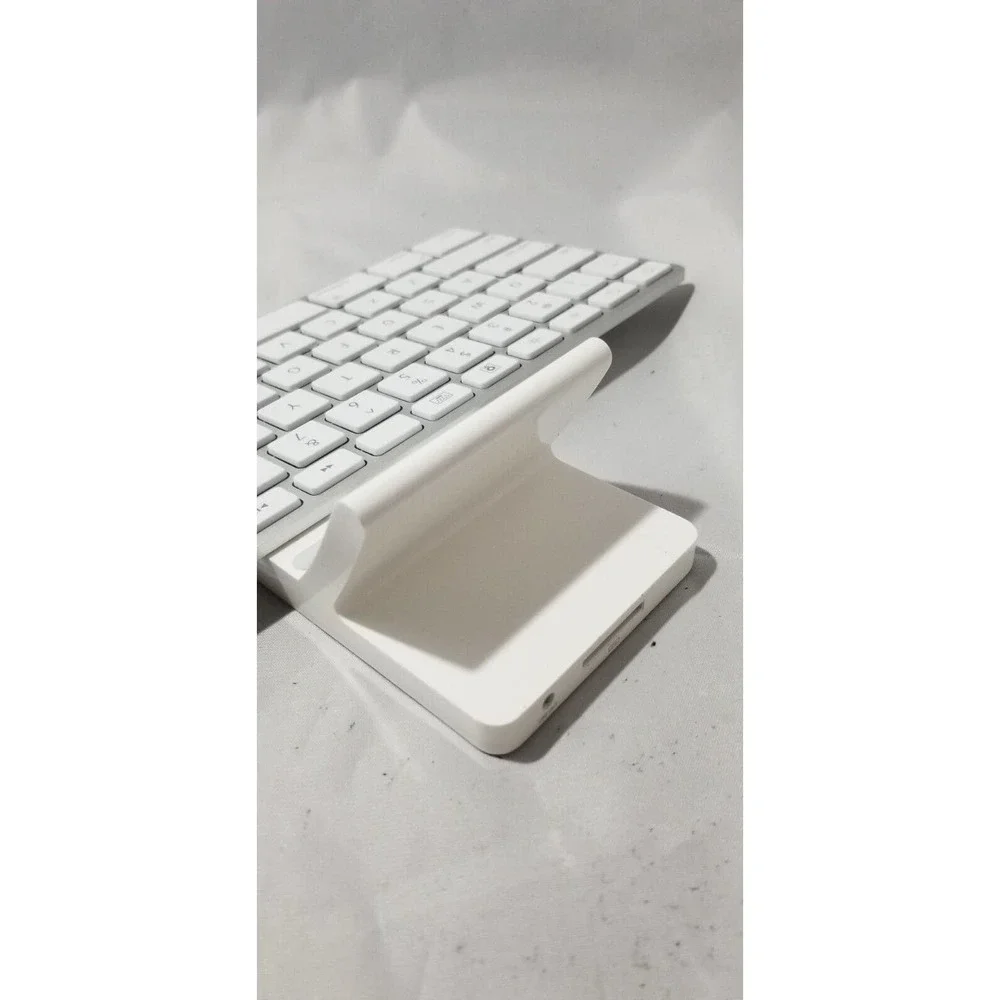 Apple iPad Keyboard dock MC533LL/B A1359